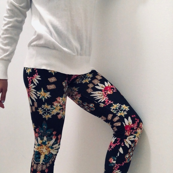 Diamond print black leggings - Picture 3 of 5